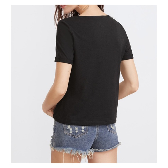 Black Short Sleeve Front Mesh Basic T-Shirt - Picture 3 of 5